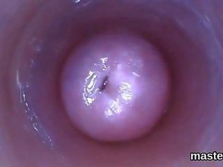 Unusual ceco teenie produces su suo diffusione vulva a il speciale